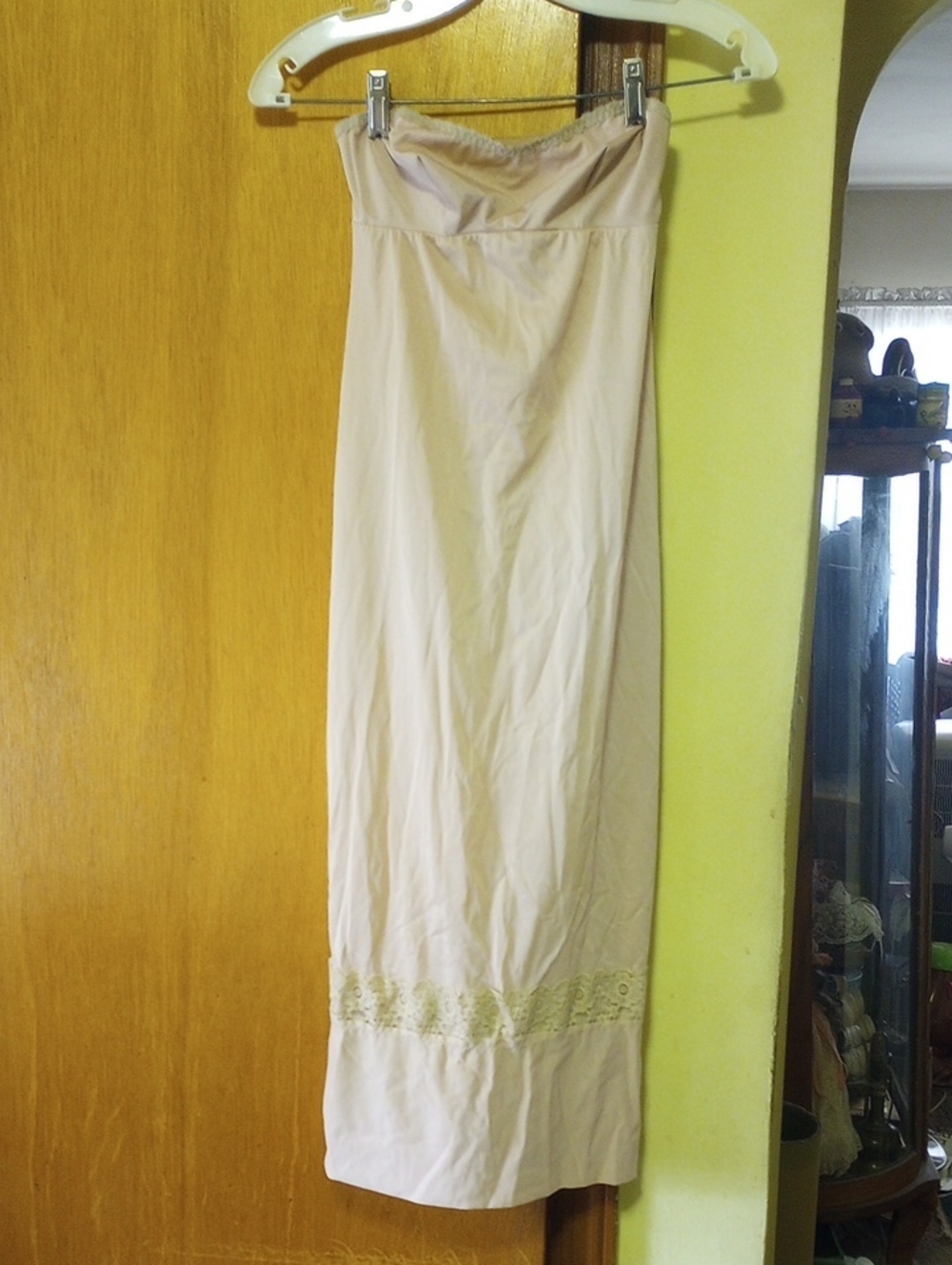 Formfit Rogers Size 10-12 Vintage Beige Strapless Slip w/ Shelf Bra & Lace Trim